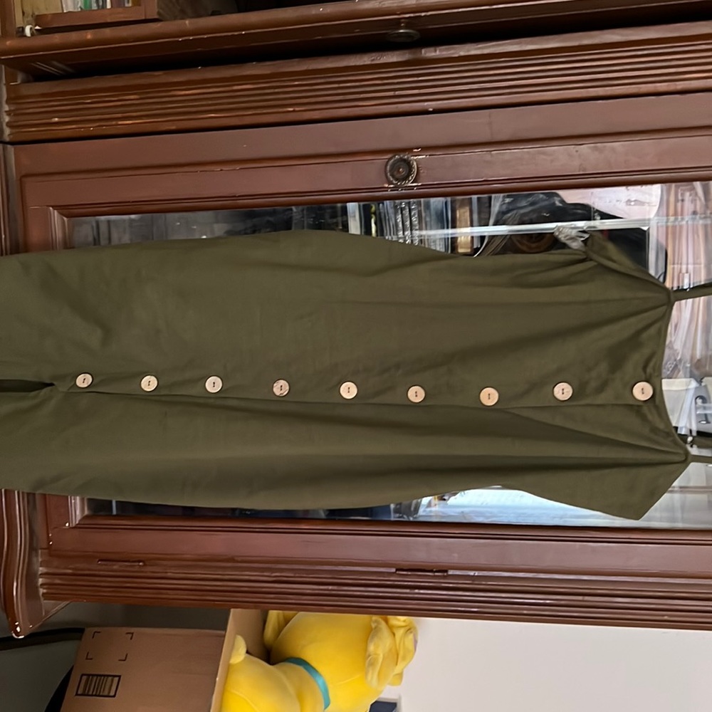 Spaghetti strap dress, buttons are just for decor purpose